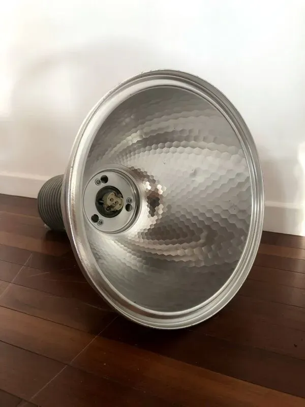 Illustration numéro 5 du produit Grandes suspsensions Zumtobel Copa D-1 // Charles Keller 1990 // Lot de 2