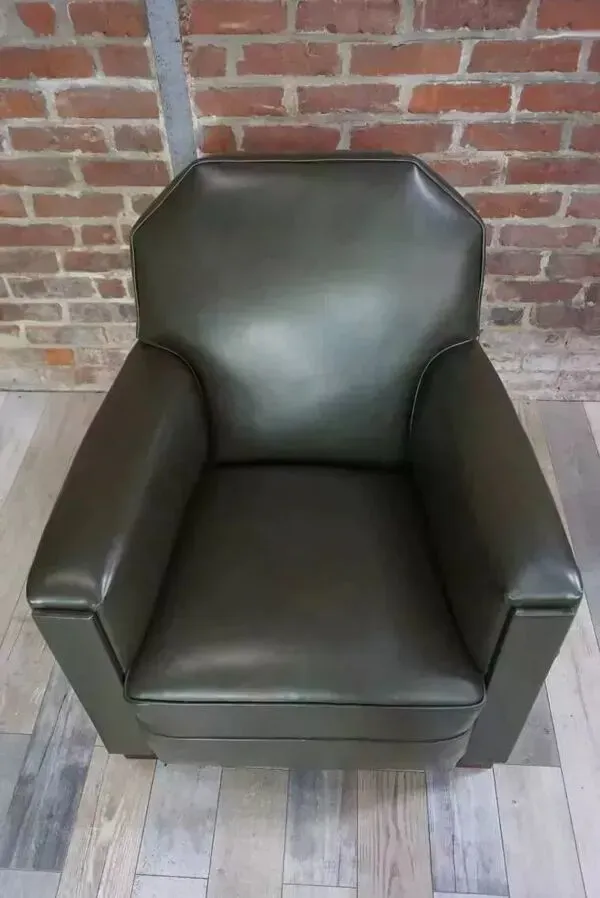 Illustration numéro 5 du produit Fauteuil club art déco en skaï et bois