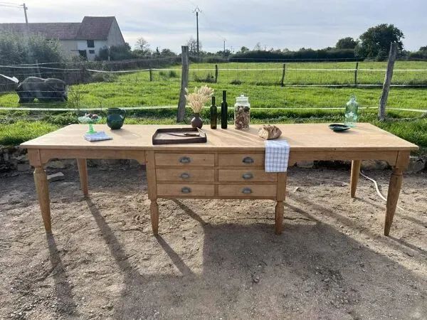 Illustration numéro 5 du produit Meuble de métier