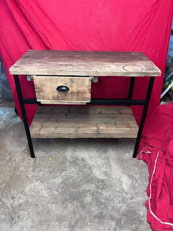 Illustration numéro 5 du produit Meuble de métier