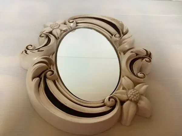 Illustration numéro 5 du produit Miroir Hollywood Regency 1967 Miller studio