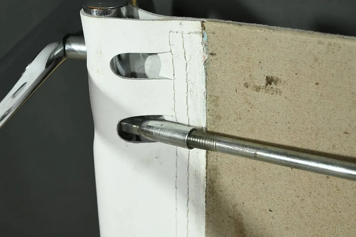 Illustration numéro 5 du produit Fauteuils S33 en Cuir, attribués à M.Stam pour Fasem, Italie – 1970