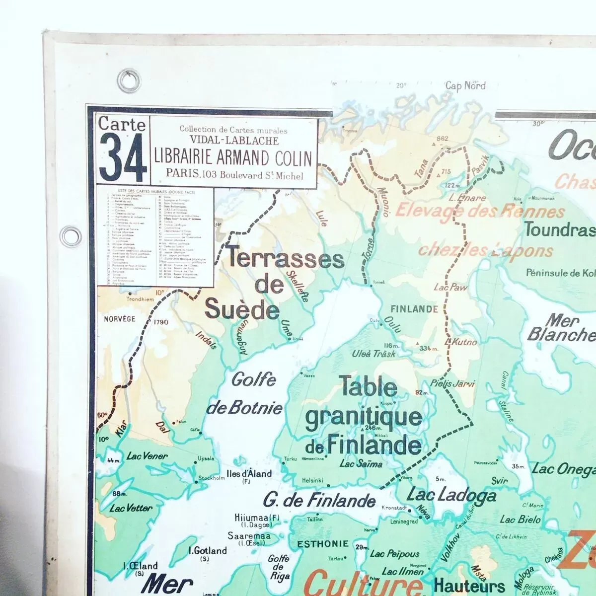 Illustration numéro 5 du produit Ancienne carte scolaire Vidal Lablache 34 URSS