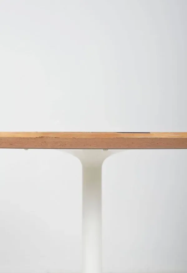 Illustration numéro 5 du produit Table modèle 5452 conçue par George Nelson pour Herman Miller, années 1960