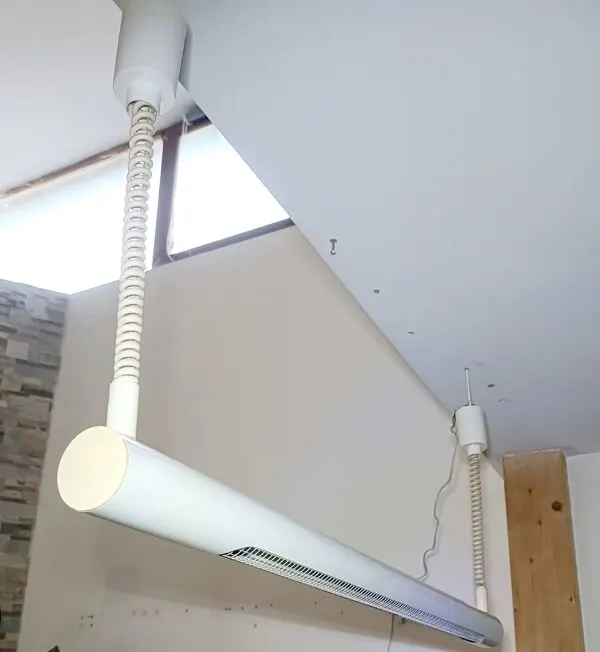 Illustration numéro 5 du produit Lampe industrielle suspendue Massive 1980s