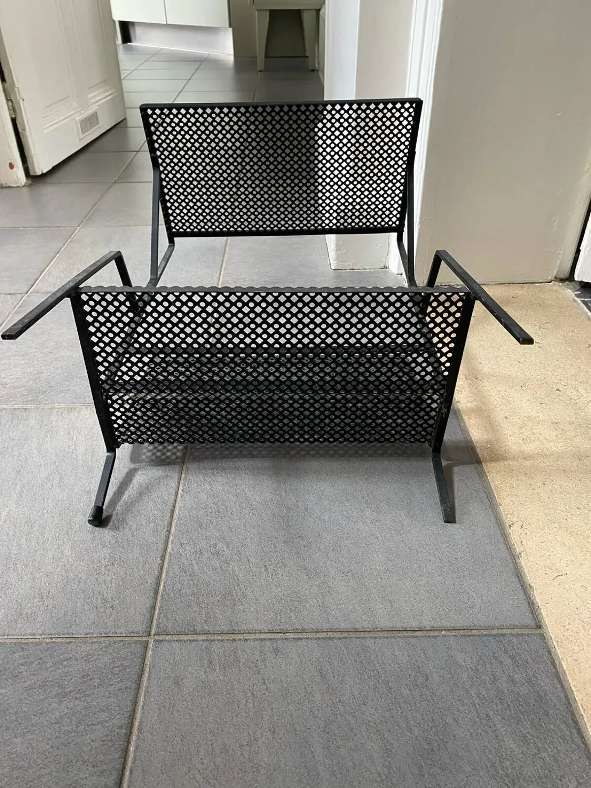 Illustration numéro 5 du produit Porte revue style Mathieu Matégot