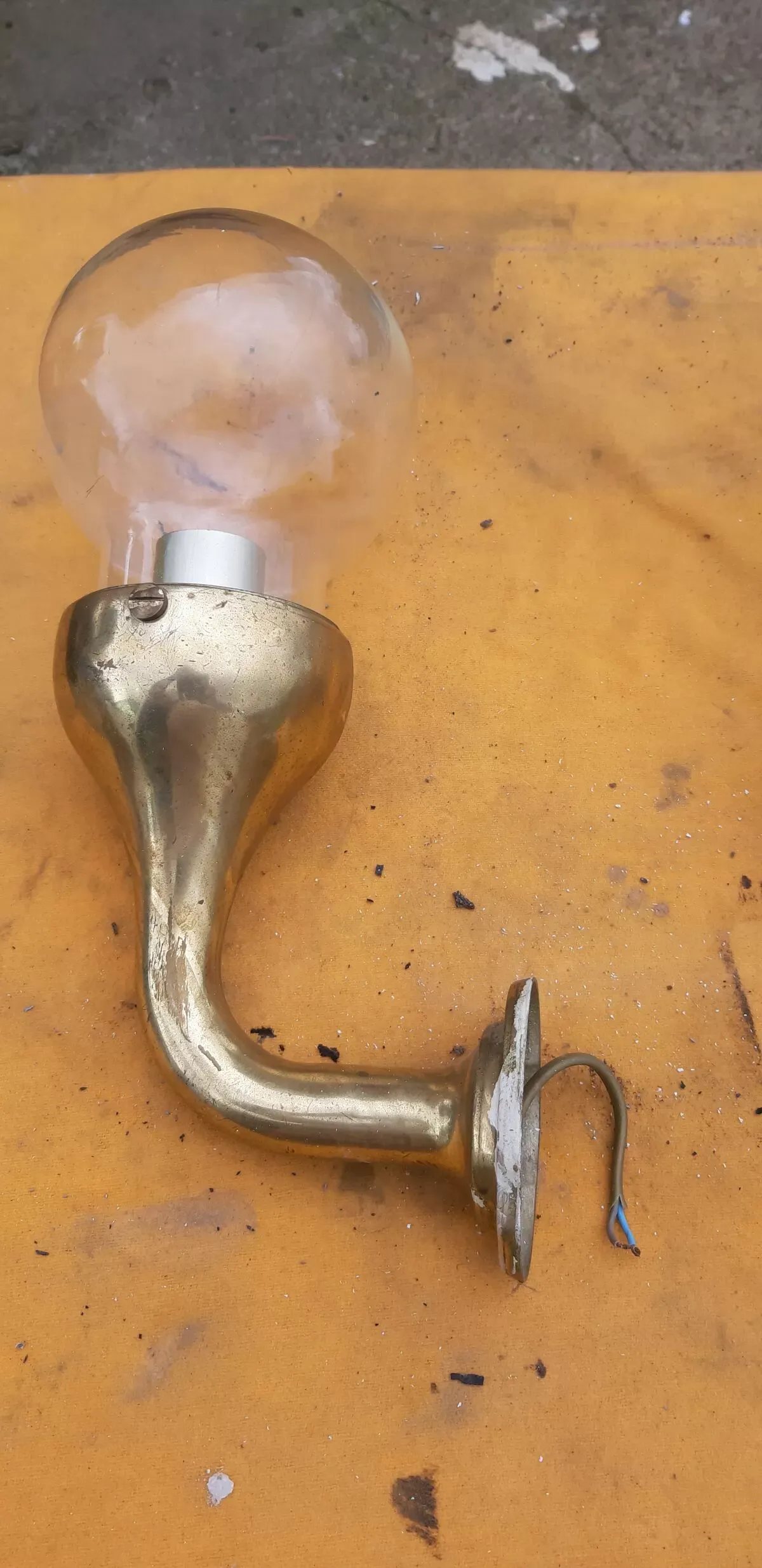 Illustration numéro 5 du produit 3 Appliques Bronze Industrielle