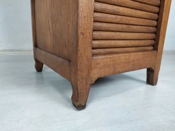 Illustration numéro 5 du produit Bureau industriel en chêne, 1930s