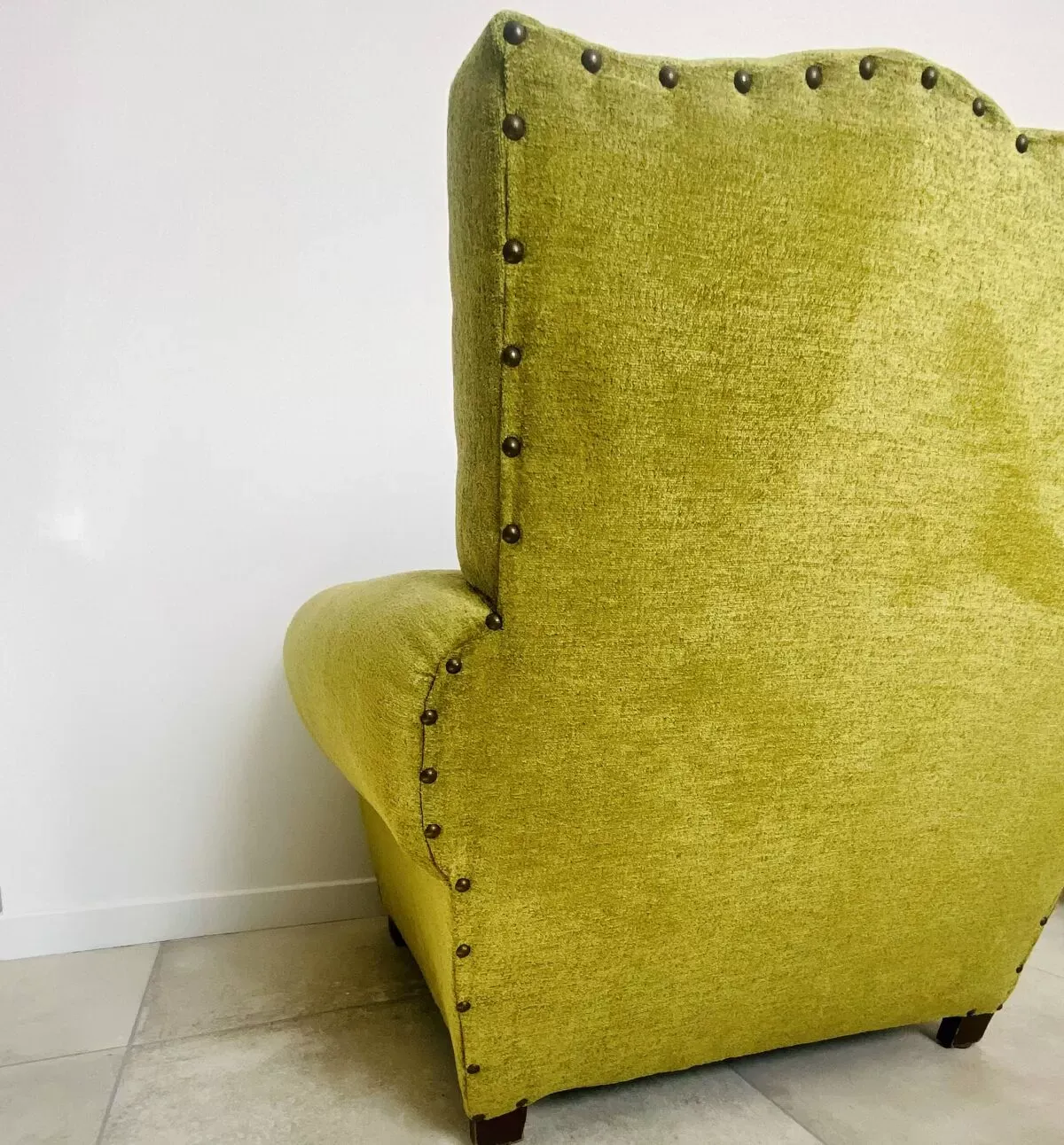 Illustration numéro 5 du produit Fauteuil Club Moustache