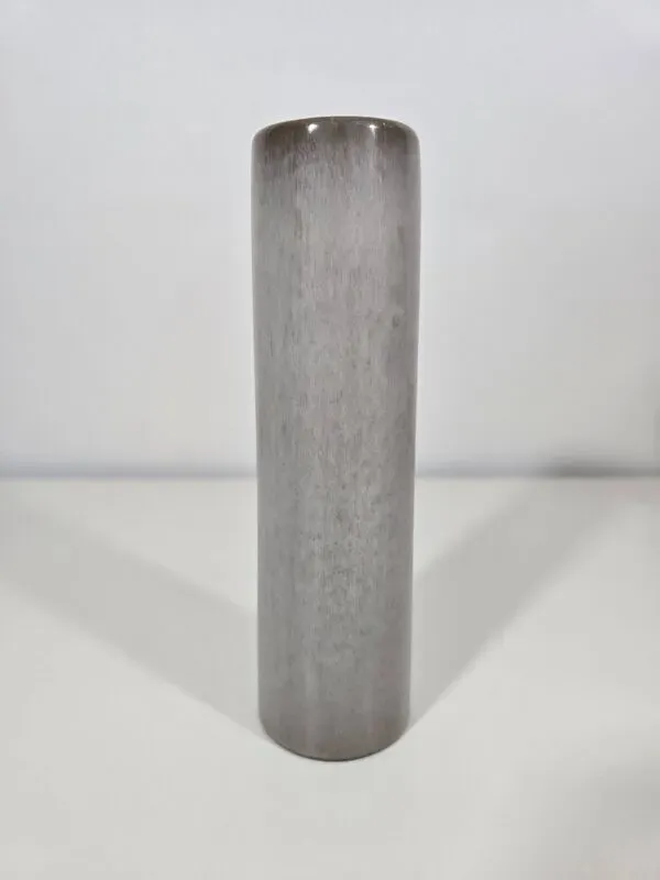 Illustration numéro 5 du produit Jacques & Dani Ruelland Vase rouleau en céramique émaillée gris