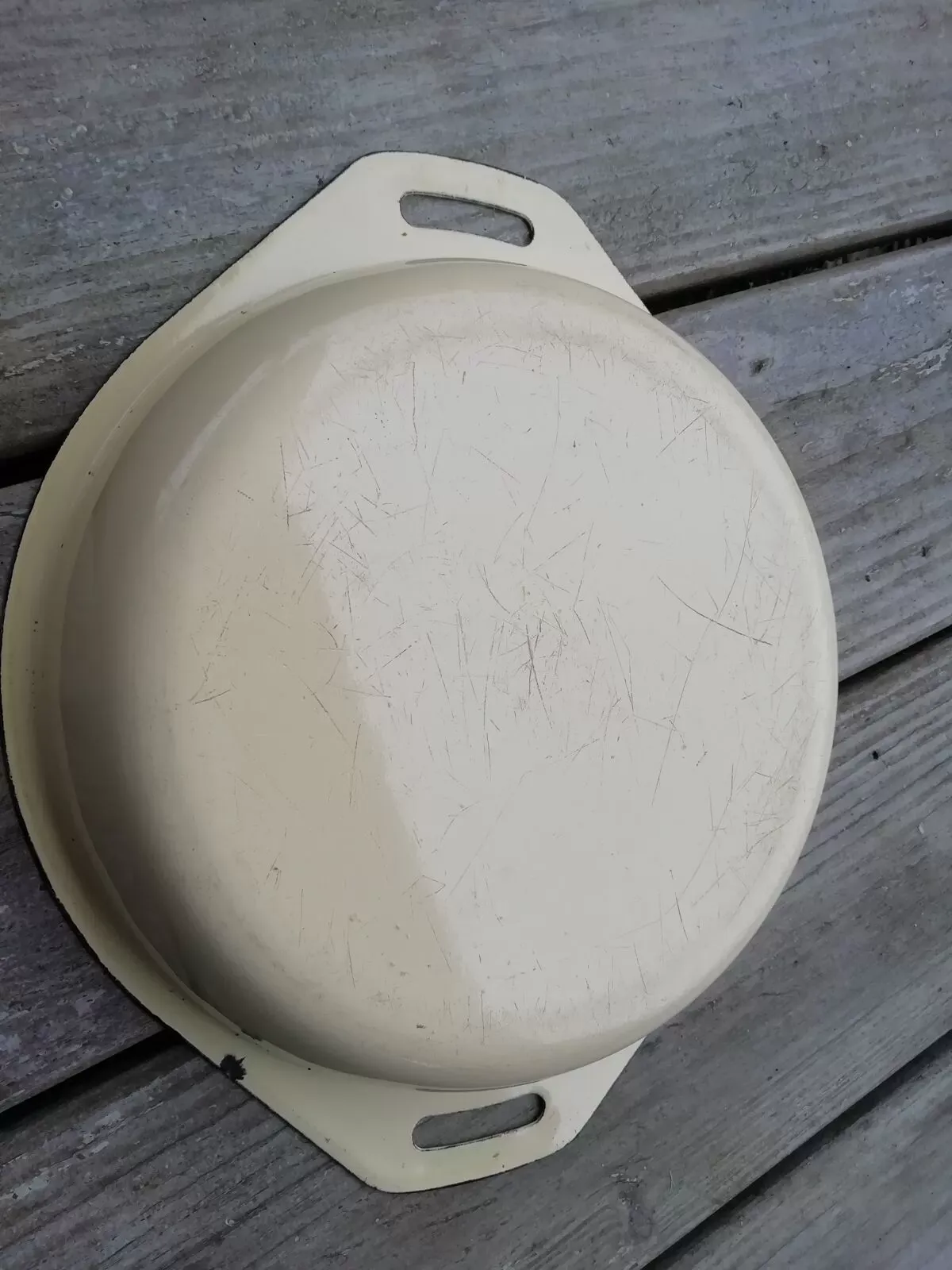 Illustration numéro 5 du produit Plat en tôle émaillée