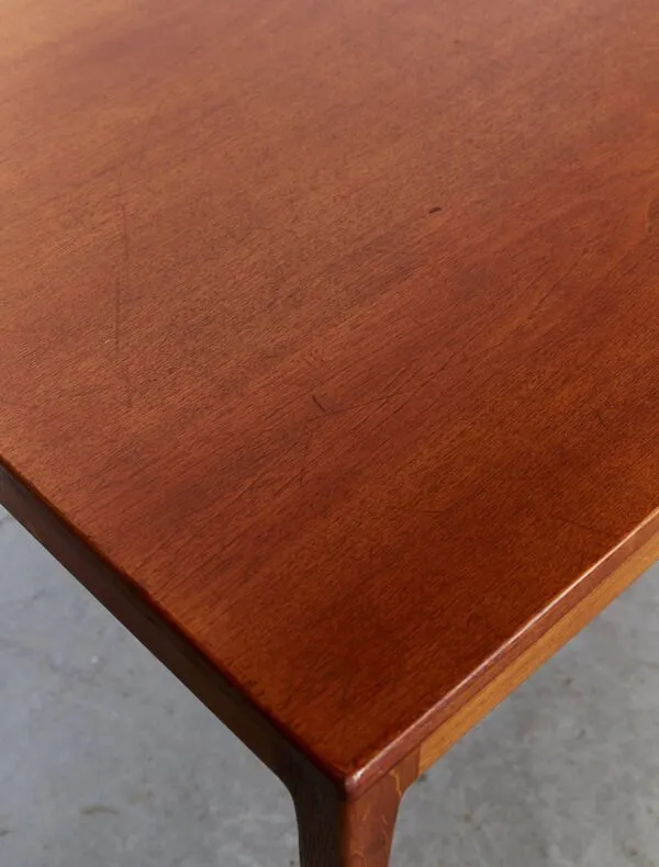 Illustration numéro 5 du produit Table à manger Hartmut Lohmeyer pour Wilkhahn