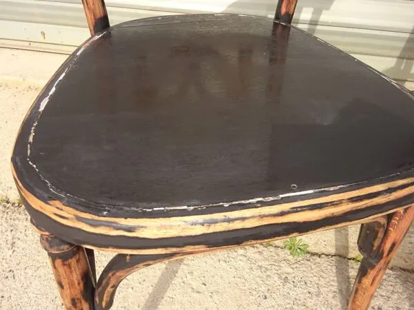 Illustration numéro 5 du produit Salon Baumann, fauteuil, banquette et chaise bistrot