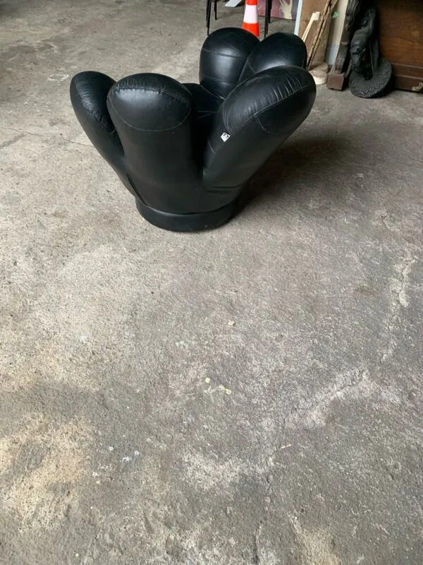 Illustration numéro 5 du produit Fauteuil pivotant main “Confort Luxe”