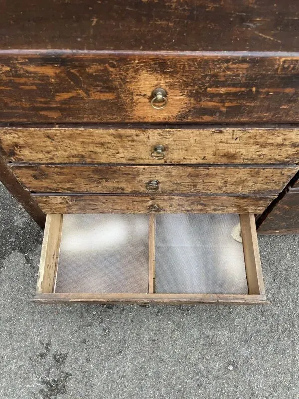 Illustration numéro 5 du produit Meuble de métier à tiroirs