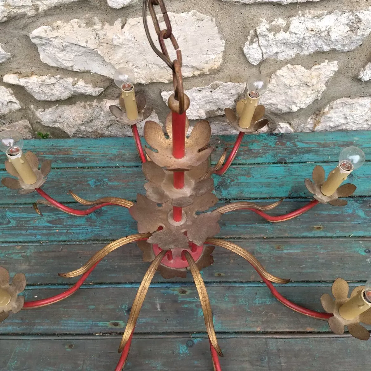 Illustration numéro 5 du produit Lustre tôle doré masca Italy années 60 Hollywood regency