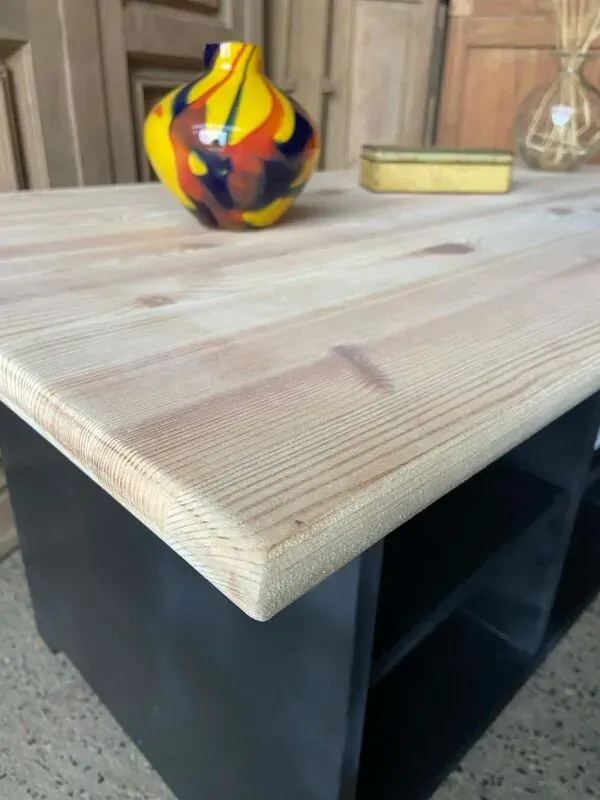 Illustration numéro 5 du produit Meuble d appoint