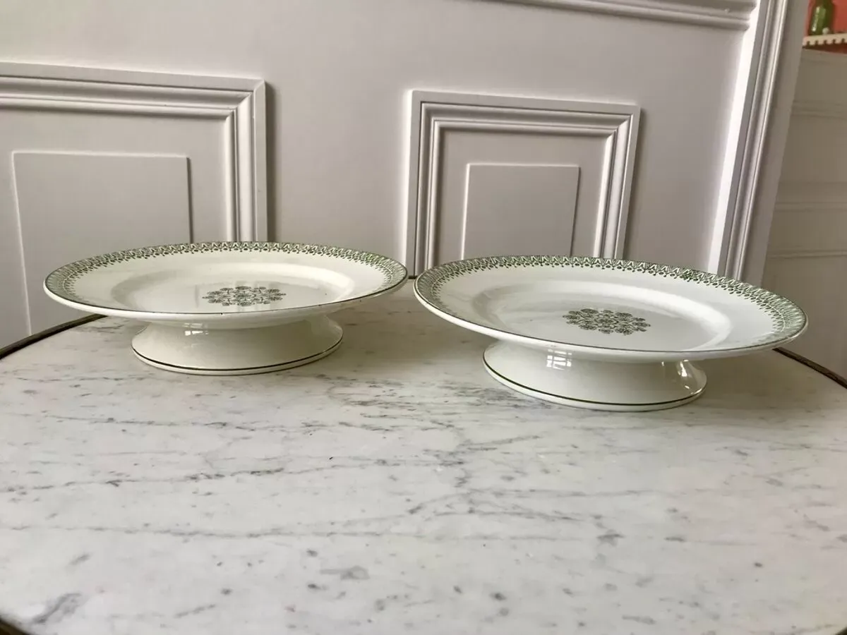 Illustration numéro 5 du produit Paire de compotiers bas terre de fer st amand vert début xxème