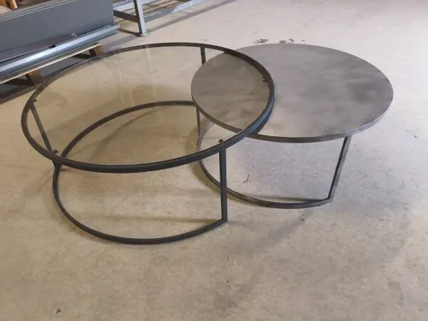 Illustration numéro 5 du produit Tables basses gigognes