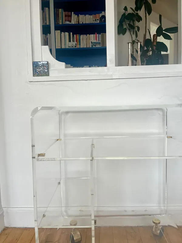 Illustration numéro 5 du produit Desserte roulante en plexiglas David Lange