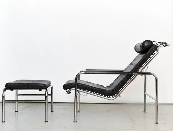 Illustration numéro 5 du produit Fauteuil & Ottoman Gabriele Mucchi « Genni » pour Zanotta