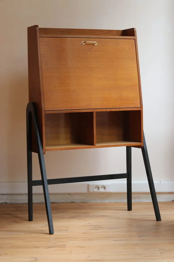 Illustration numéro 5 du produit Secrétaire vintage années 60 en placage de chêne avec abattant