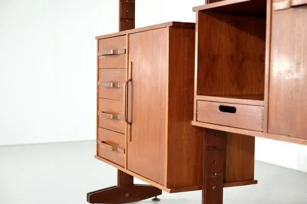 Illustration numéro 5 du produit Unité murale Italienne en teck - 1960s