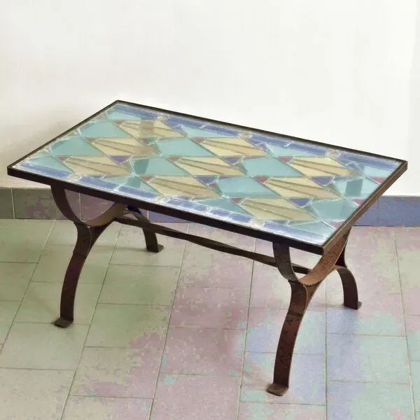 Illustration numéro 5 du produit Table basse vintage en vitrail 1960