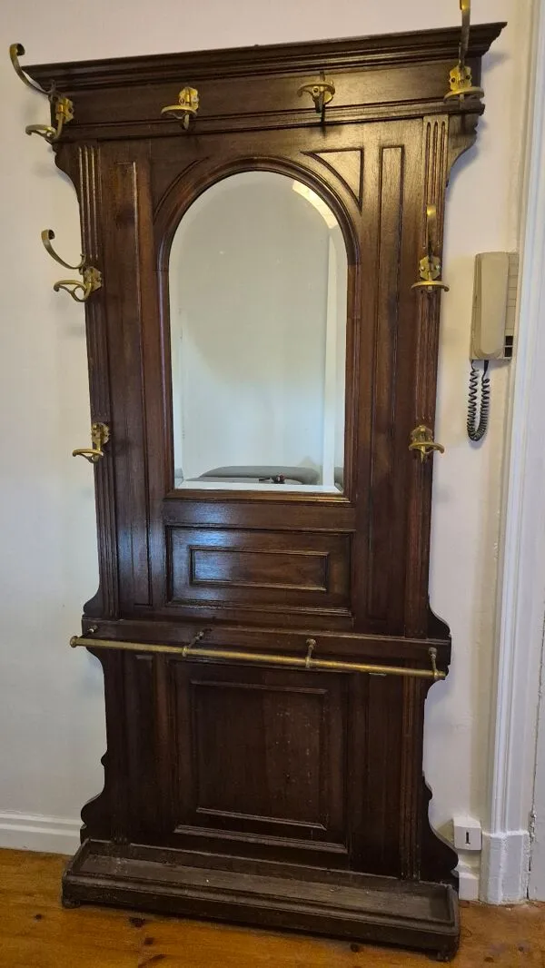 Illustration numéro 5 du produit Vestiaire/ Patère / Porte Manteau