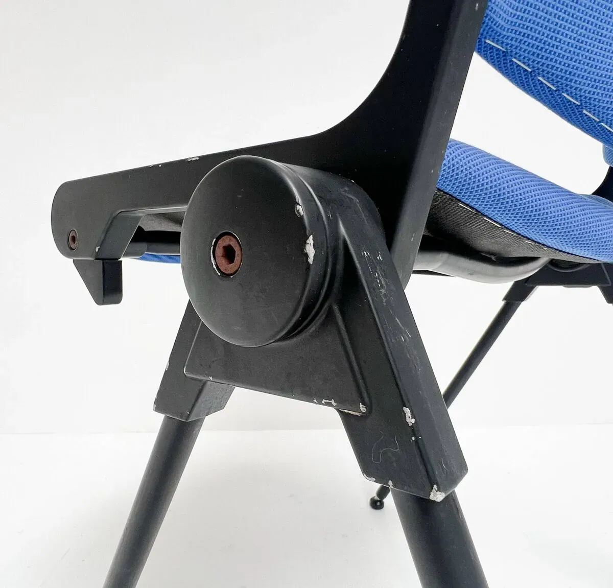 Illustration numéro 5 du produit Chaise Agora de Paolo Favaretto, 1960