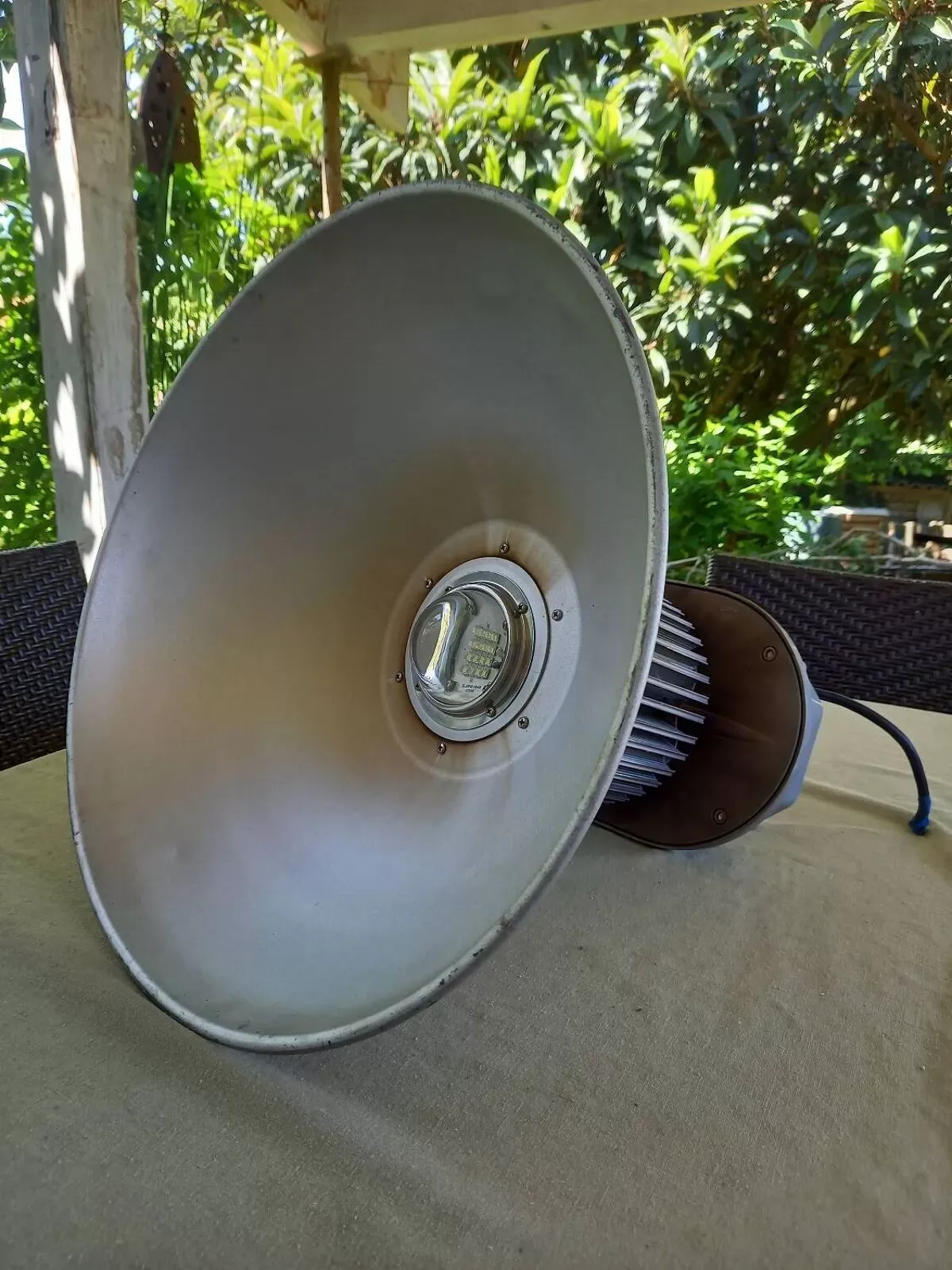 Illustration numéro 5 du produit Suspension Led 120w