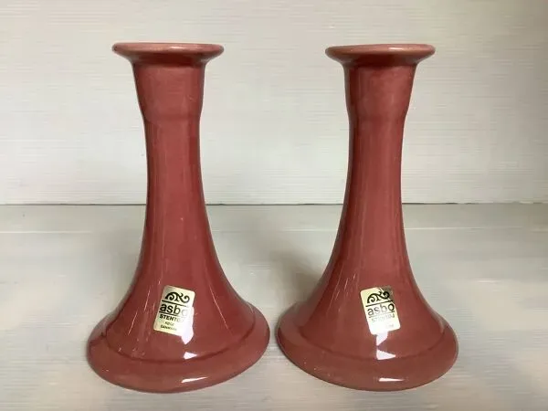 Illustration numéro 5 du produit Paire de bougeoirs Asbo Stentøj Køge scandinaves