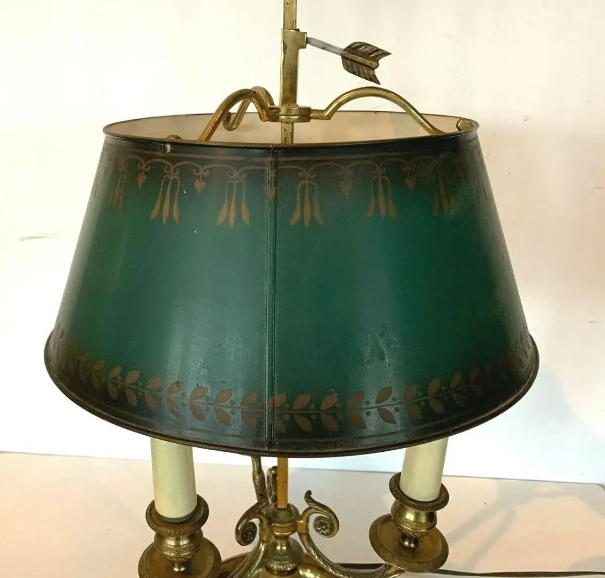 Illustration numéro 5 du produit Lampe bouillotte en bronze et tôle, XXe siècle