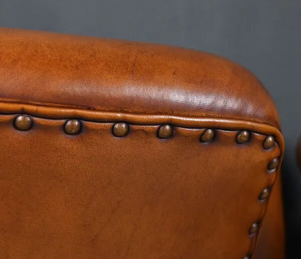 Illustration numéro 5 du produit Paire de fauteuils club en cuir