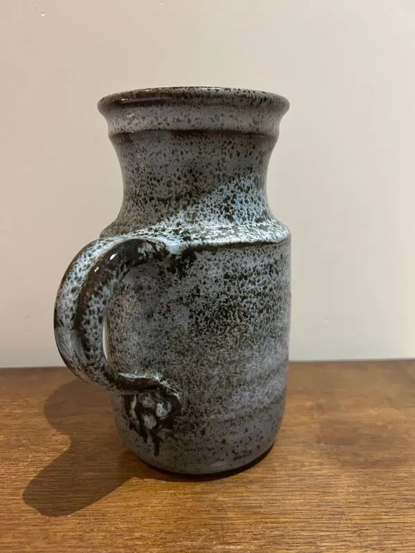 Illustration numéro 5 du produit Pichet en céramique Roger Collet