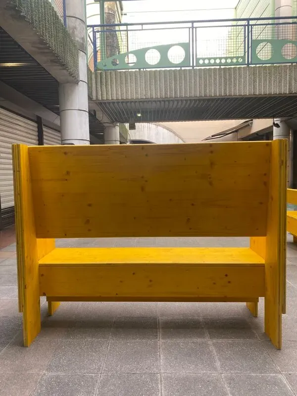 Illustration numéro 5 du produit Banc dit Alcôve - Inessa Hansch - 2010