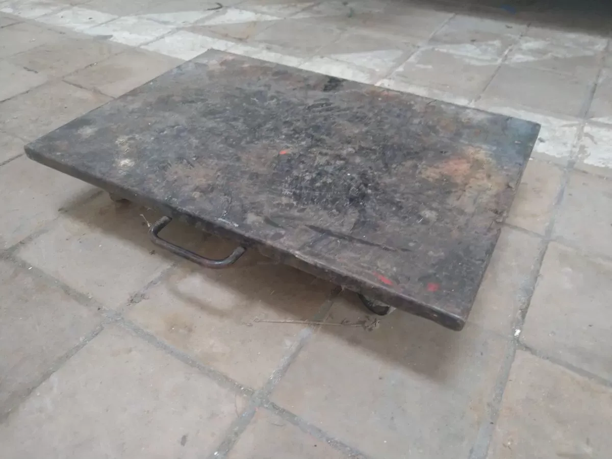 Illustration numéro 5 du produit Bureau de garage industriel vintage