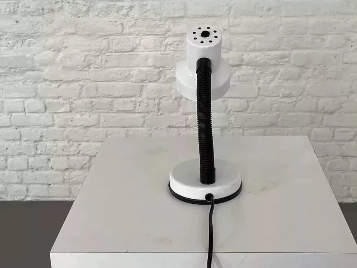 Illustration numéro 5 du produit Lampe de bureau industriel gris