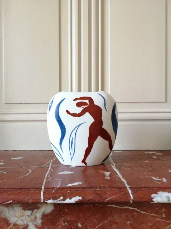 Illustration numéro 5 du produit Vase silhouettes et danses dans le style de Matisse