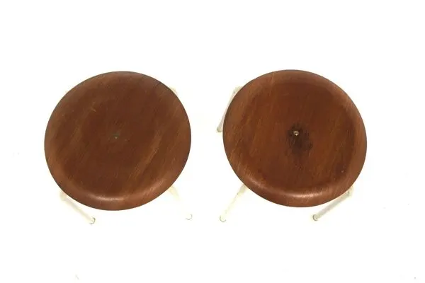 Illustration numéro 5 du produit Set de 2 tabourets en teck et métal, Suède, 1960