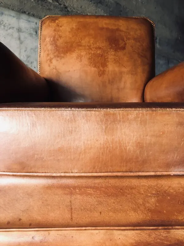 Illustration numéro 5 du produit Fauteuil Club vintage en cuir « cognac »