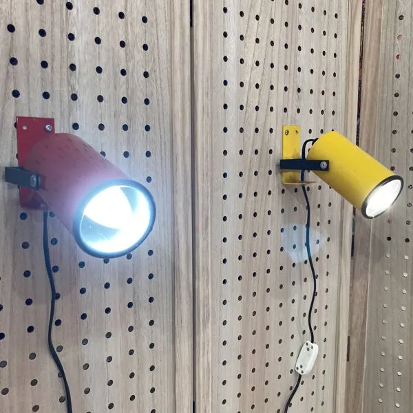 Illustration numéro 5 du produit Paire d'appliques modulables industrielles, 1950