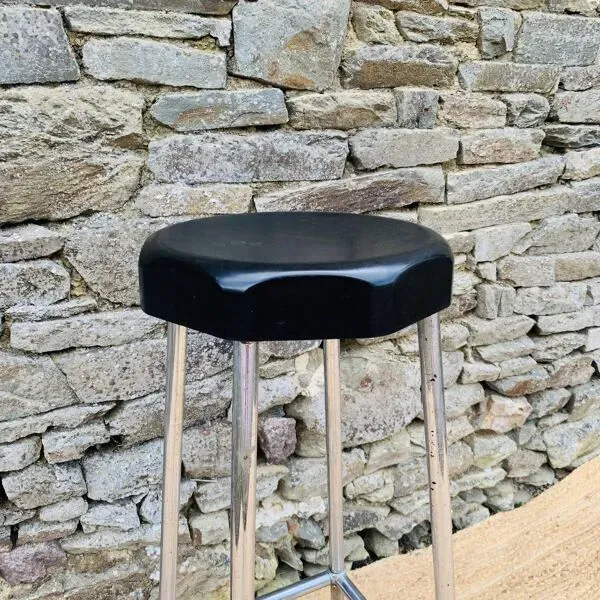 Illustration numéro 5 du produit Tabouret haut Vinco luxe