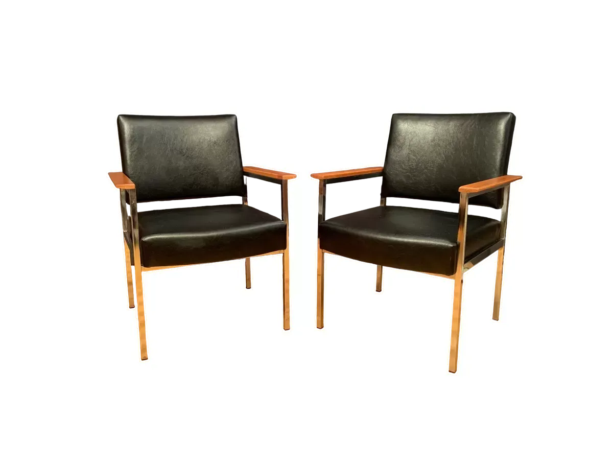 Illustration numéro 5 du produit Paire de fauteuils des années 1960
