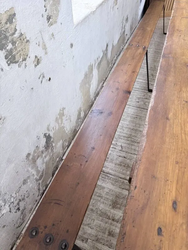 Illustration numéro 5 du produit Table de ferme tréteaux XXL 4m et ses bancs