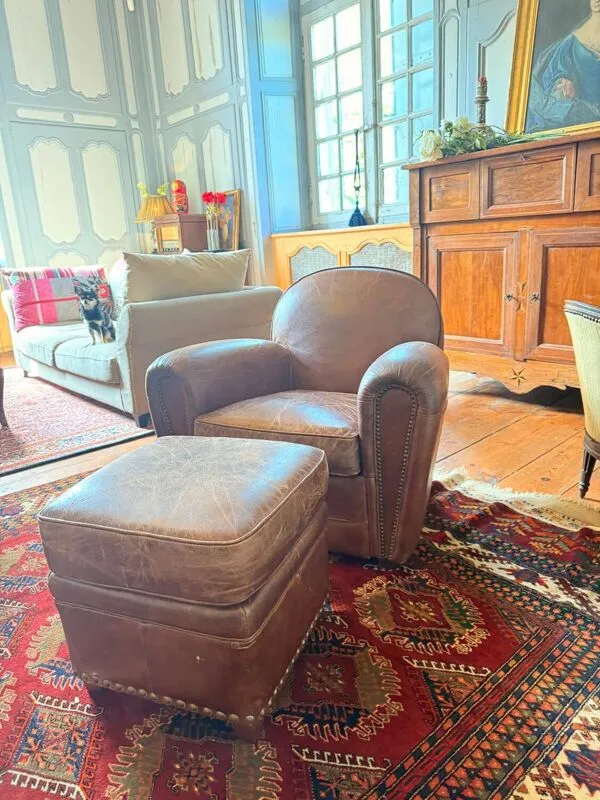 Illustration numéro 5 du produit Fauteuil club +repose pied