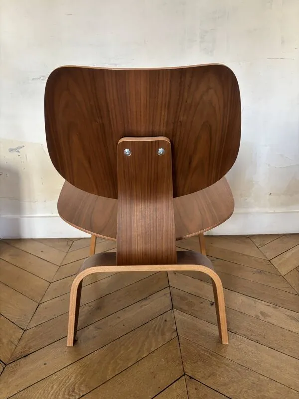 Illustration numéro 5 du produit Fauteuil Eames LCW natural bois - Vitra