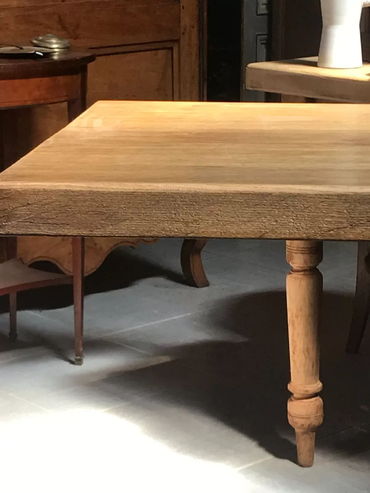 Illustration numéro 5 du produit Console industrielle chene et acier