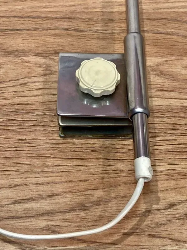 Illustration numéro 5 du produit Grande lampe industrielle modulable 1950.