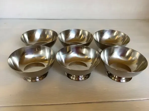 Illustration numéro 5 du produit Six coupes coupelles argentées métal Danemark